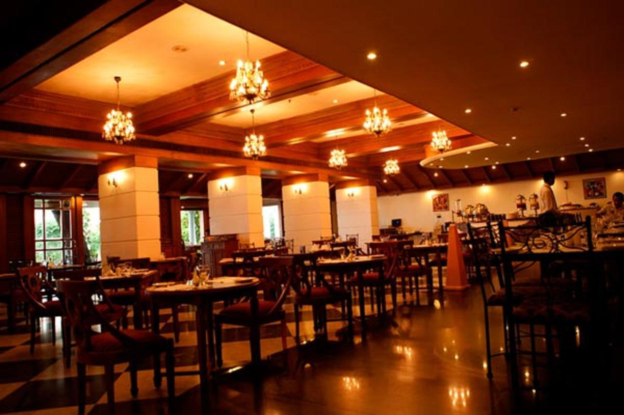 The Mascot Hotel - A Heritage Living Experience Thiruvananthapuram Exterior photo