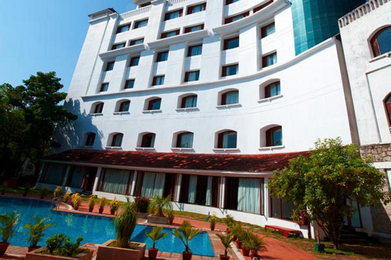 The Mascot Hotel - A Heritage Living Experience Thiruvananthapuram Exterior photo
