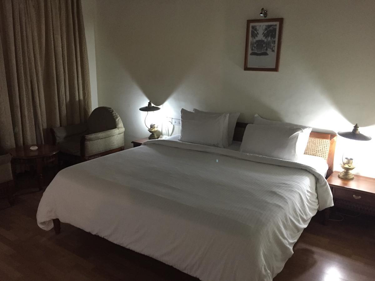 The Mascot Hotel - A Heritage Living Experience Thiruvananthapuram Exterior photo