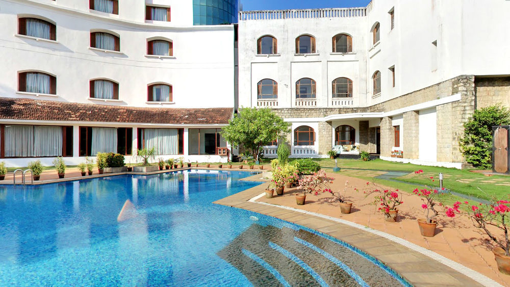 The Mascot Hotel - A Heritage Living Experience Thiruvananthapuram Exterior photo