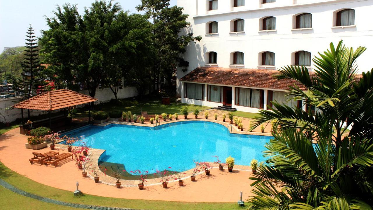 The Mascot Hotel - A Heritage Living Experience Thiruvananthapuram Exterior photo